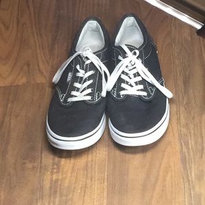 Black classic vans size 7
